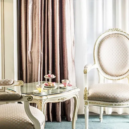 Bosphorus Palace Ξενοδοχείο 4*