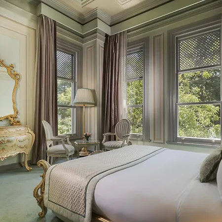 Ξενοδοχείο Bosphorus Palace 4*