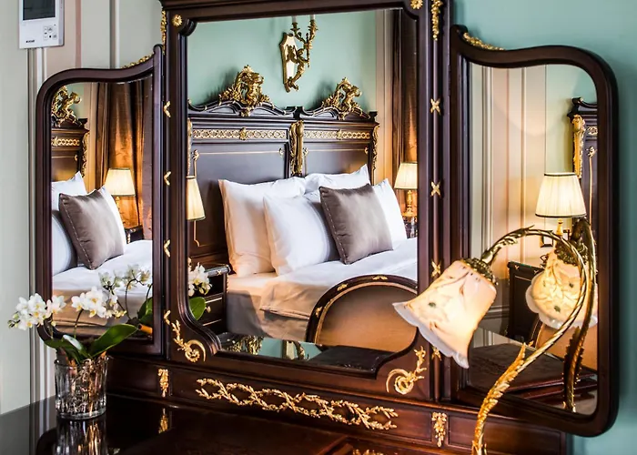 Bosphorus Palace Hotell 4*