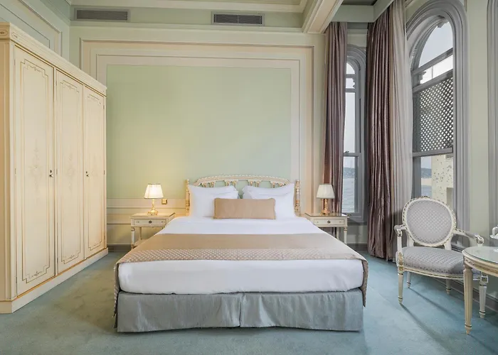 Bosphorus Palace Hotel