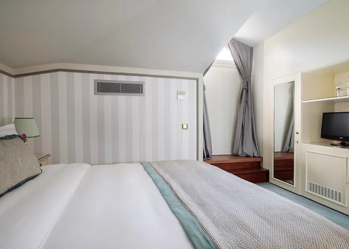 Bosphorus Palace Hotel