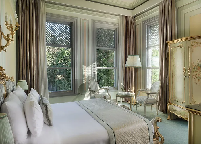 Bosphorus Palace Hotel 4*